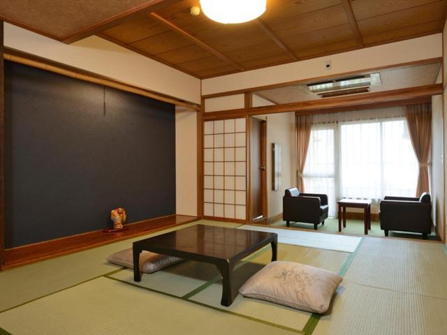 Riverside Uedakan 치쿠세이 외부 사진